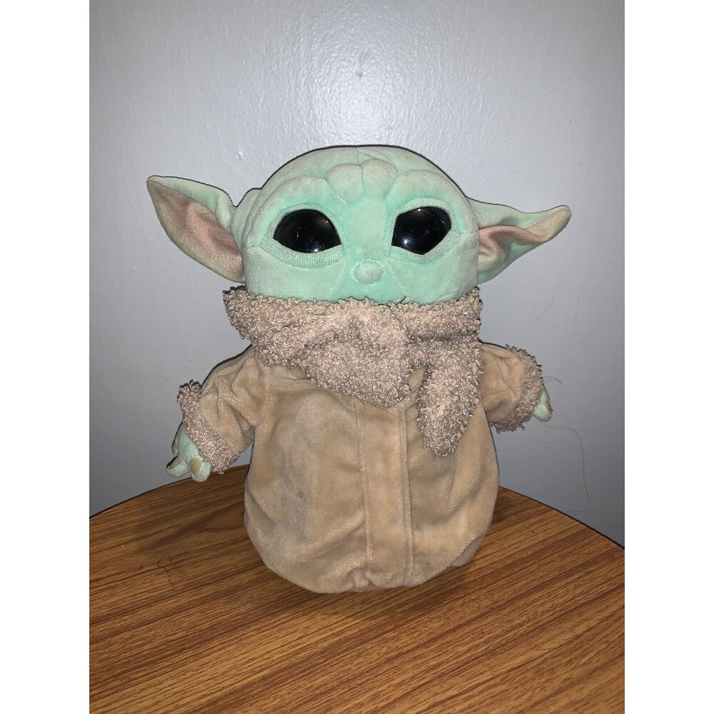 Star Wars Mandalorian The Child Grogu Baby Yoda 9" Plush Toy EUC Mattel 2020